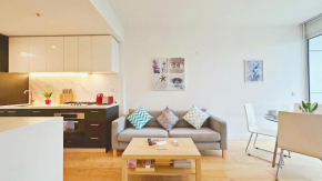 Arden Garden 2B2B1C apartment by GoodLive
